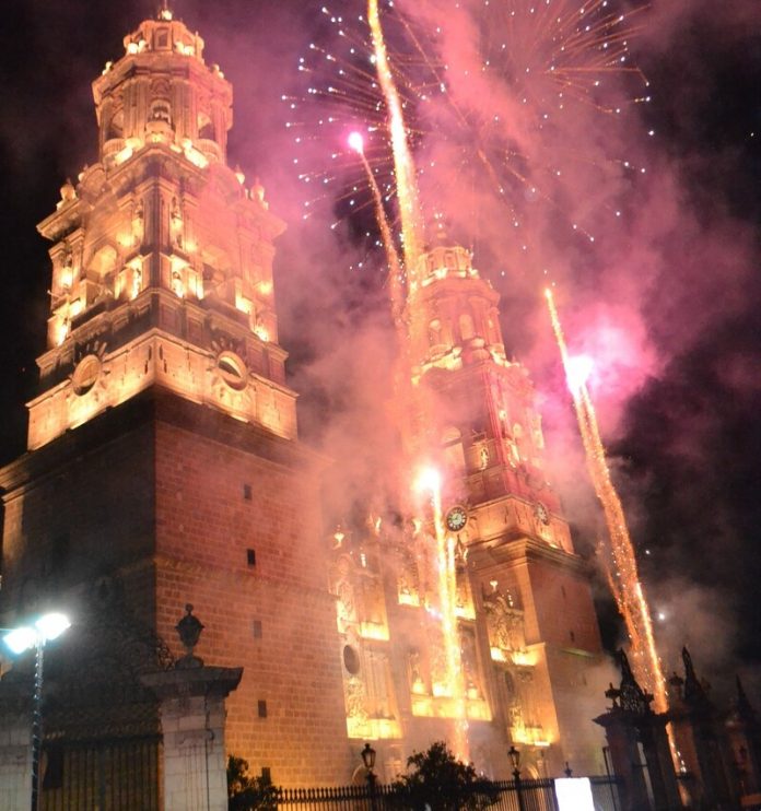 Encendido de la Catedral de Morelia