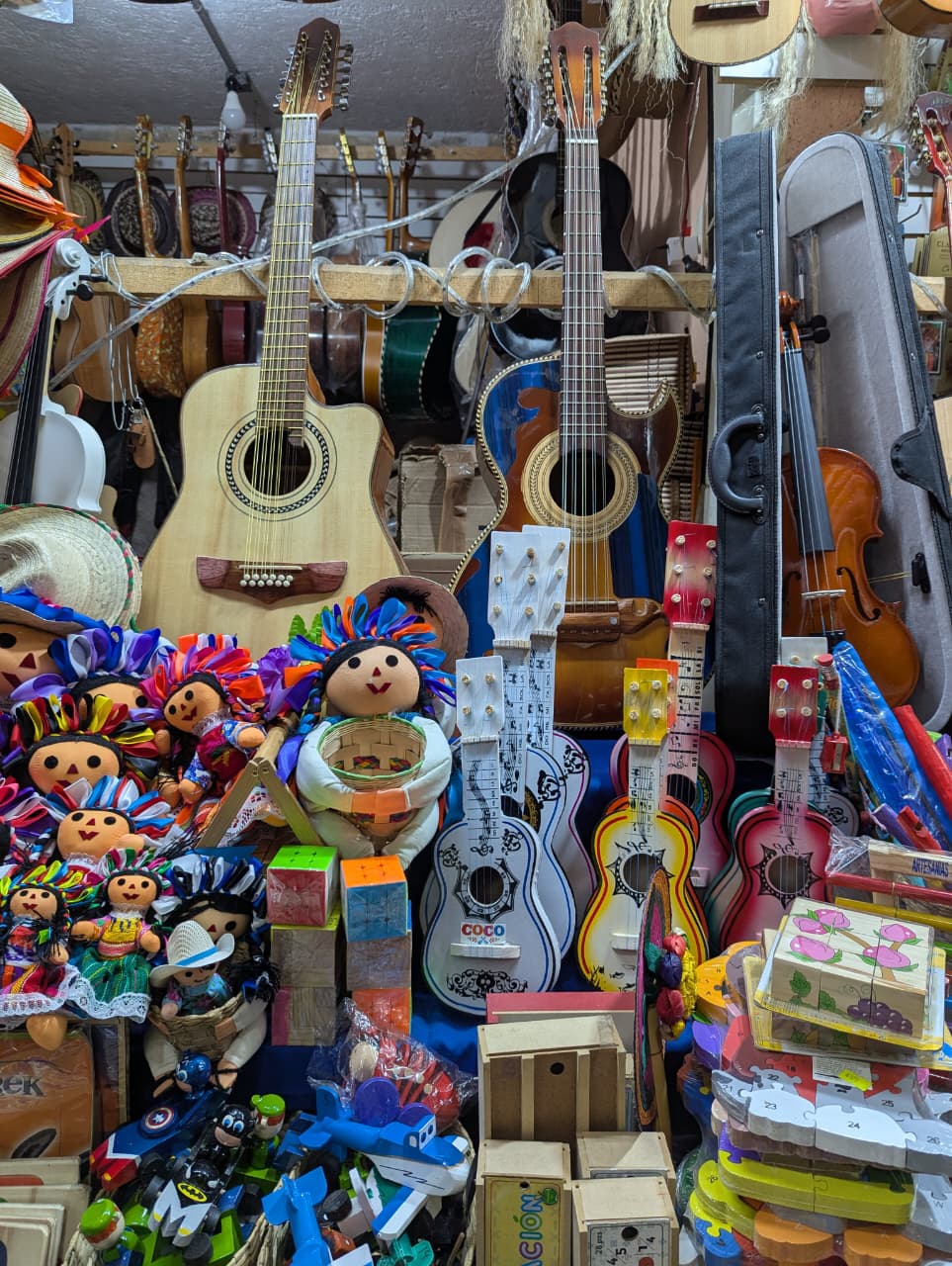 Mercado de Dulces y Artesanías en Morelia