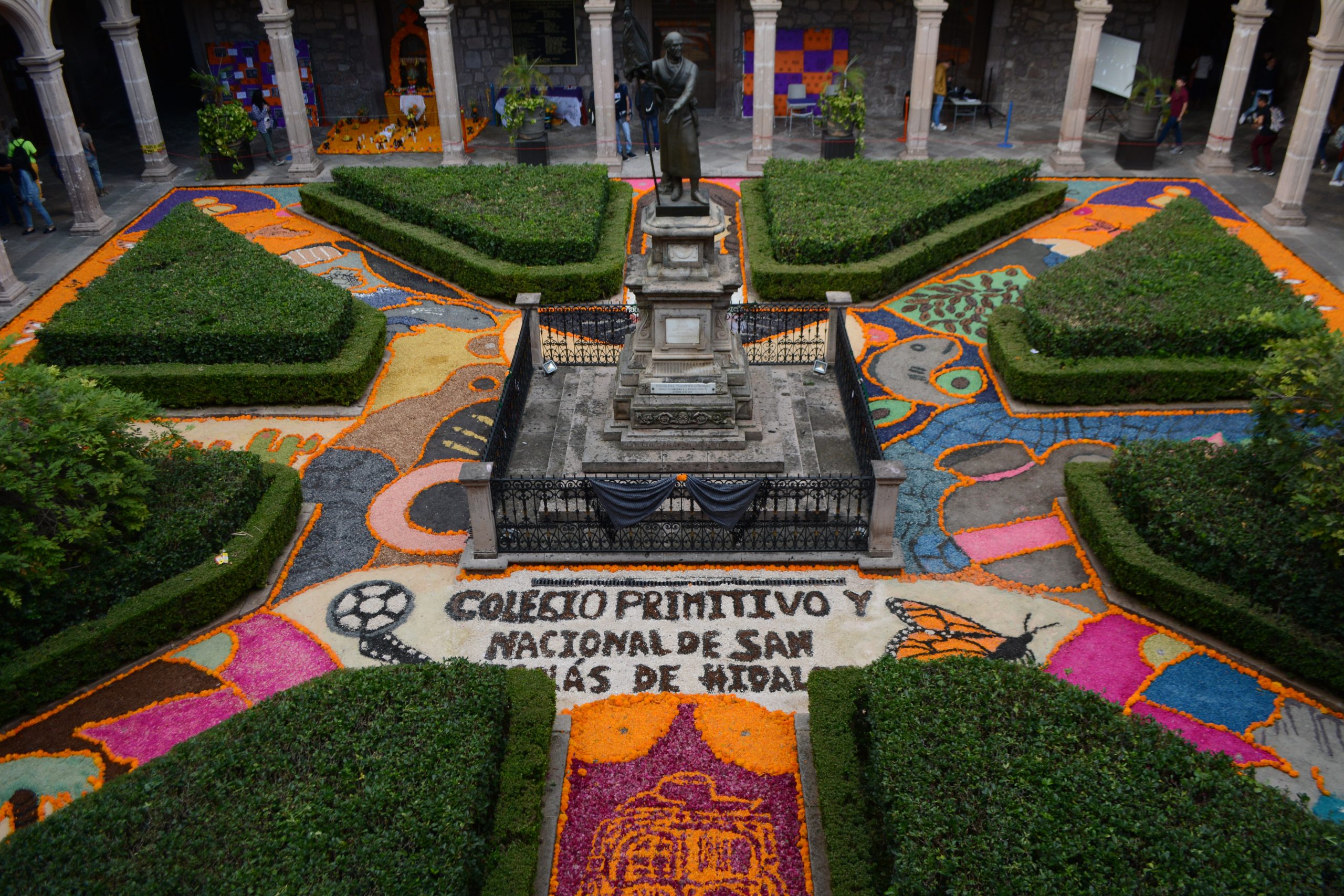 Morelia tambien celebra el dia de muertos