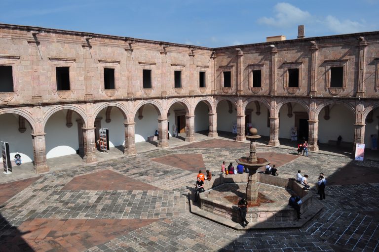 Palacio Clavijero un imperdible en tu visita a Morelia