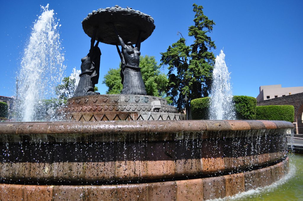 Fuente de las tarascas en Morelia
