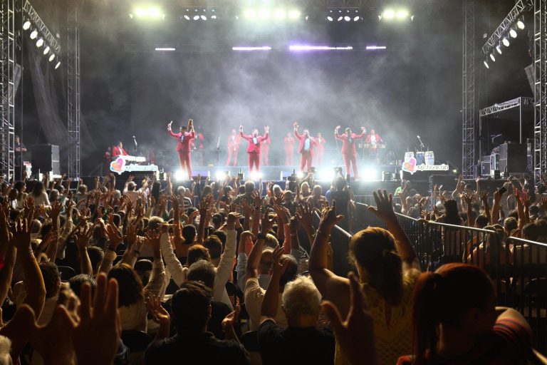 La Sonora Santanera de Carlos Colorado ofrecerá concierto gratuito este sábado en Morelia